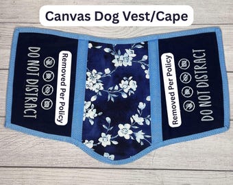 Hundeweste/Cape – Vorgefertigte Hundeweste – Hellblaue Blumen - Stickerei – 50cm Panel