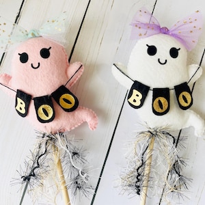 Whimsical Ghost Wand, Ghost Shelf Decor, Basket Filler, Spooky Wand Prop, Cute Halloween Wand, Ghost Wand, Wands for Halloween, Magic Wands