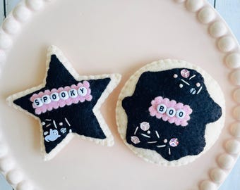 Halloween Felt Sugar Cookies (Set of 2), Handmade Halloween Cookies, Felt Toys, Montessori Pretend Play, Halloween, Felt Play Food