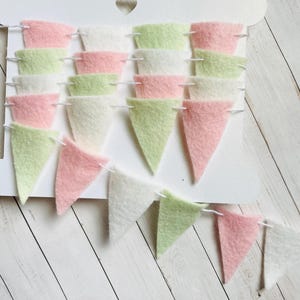 Mini Pastel Rainbow Garland, Mini Bunting, Tiny Triangle Garland, Felt Mini Pennant Banner, Pastel Bunting, Tiny Garland, Mini Felt Garland