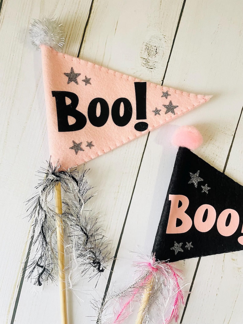 Halloween Pennant Bunting, Pinkoween Halloween Flag, Halloween Decor, Halloween Wand, Boo Flag Decor, Halloween Felt Flag, Basket Filler