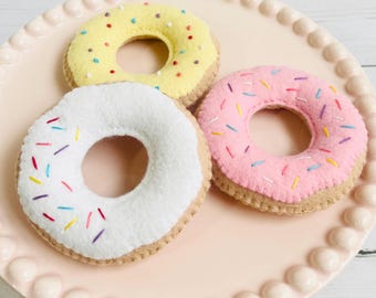 Felt Donuts Play Food Set, Rainbow Sprinkle Donuts, Pretend Bakery & Play Kitchen Food, Montessori Felt Toy, Tea Party Toy Food