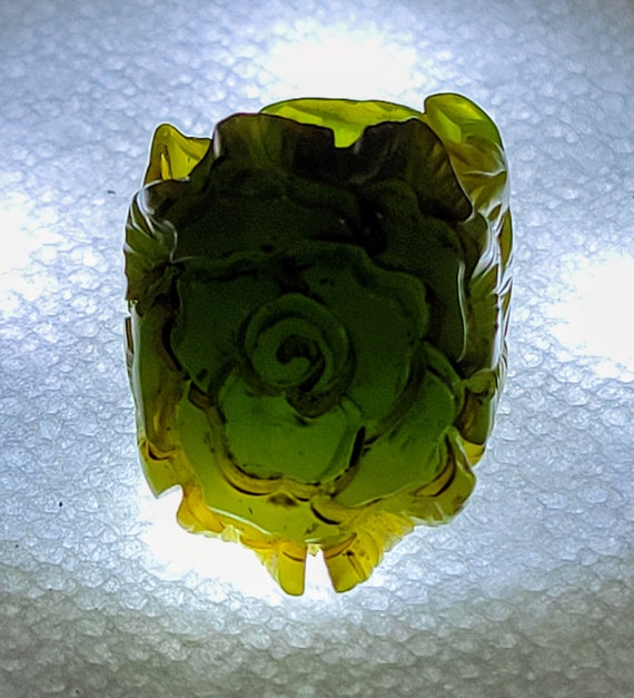 Green Translucent Bakelite Flower Ring