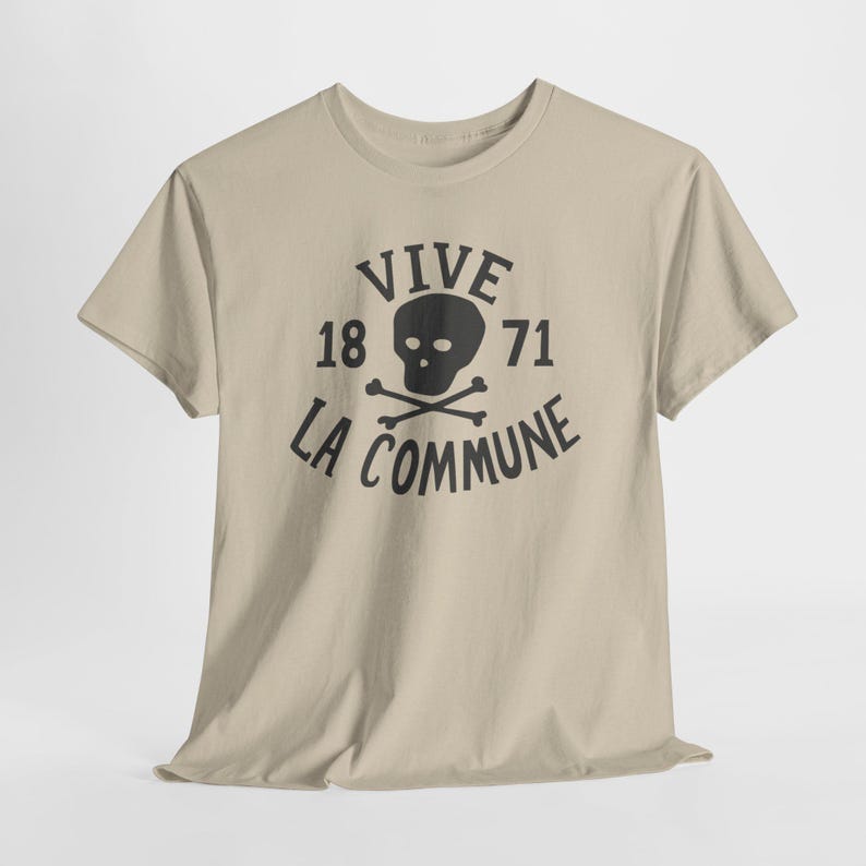 Paris Commune Historical Leftist T-Shirt, Vintage Socialist Propaganda Shirt, Retro Revolutionary Progressive Tee Sand