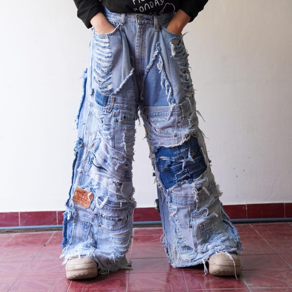 Frayed Patchwork Wide-leg Jeans – Upcycled 30-31