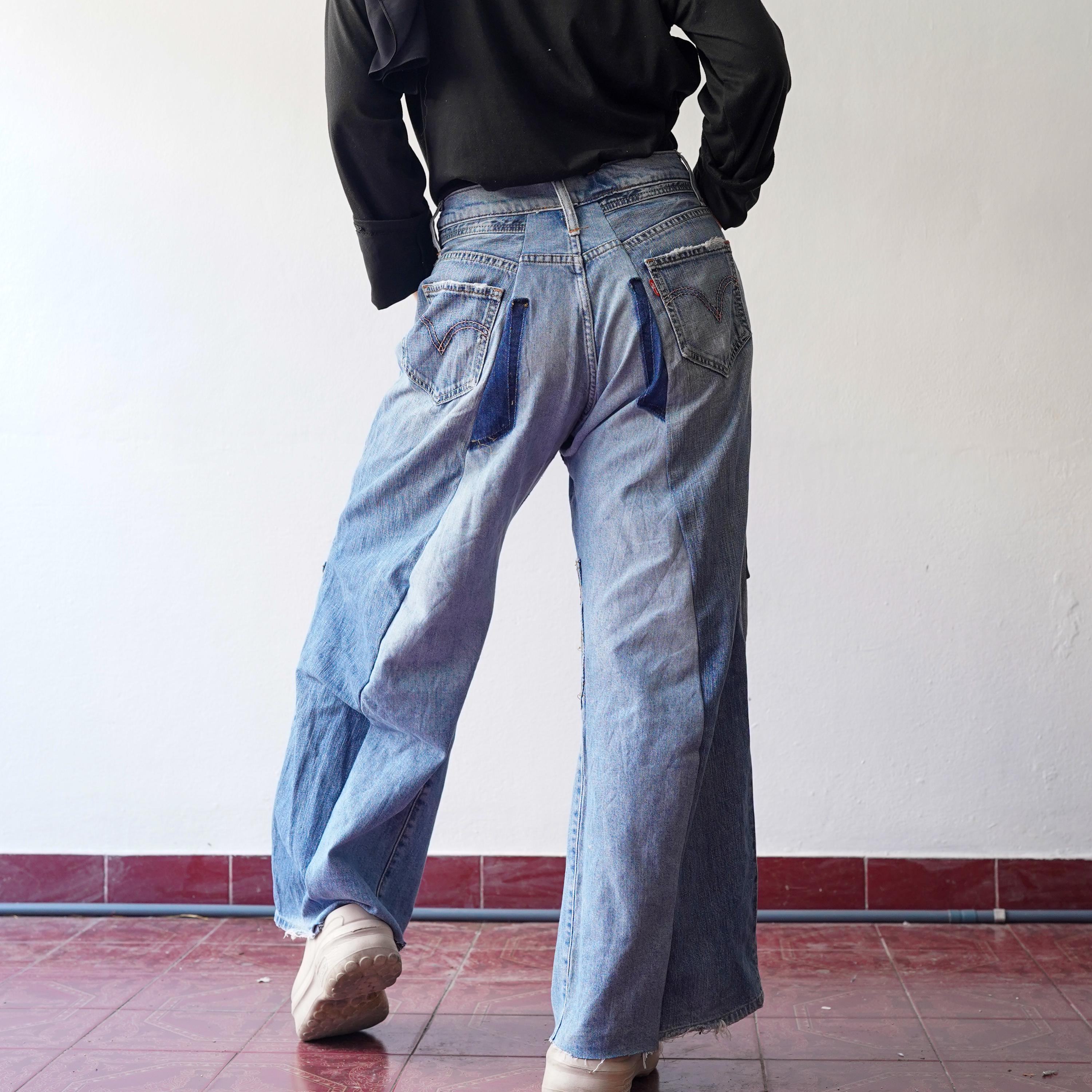 90s Vintage Upcycled Patchwork Streetwear Baggy Jeans 30