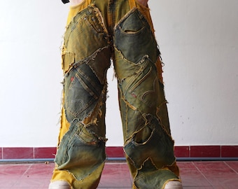 Calça cargo patchwork com cintura de 34" – jeans de perna larga reciclado com blocos de cores, calça desfiada feita à mão, vintage rara