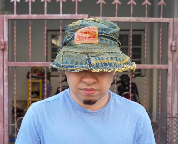 Upcycled Patchwork Denim Bucket Hat – 90s Vintage Grunge Cap