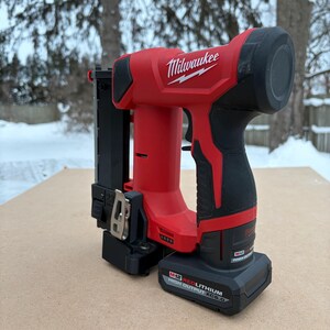 NAILSWAP Ersatz Nagelhalter für Milwaukee M12 23 Ga. Stift Nagler Bild 8