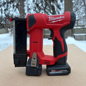 NAILSWAP Ersatz Nagelhalter für Milwaukee M12 23 Ga. Stift Nagler Bild 5