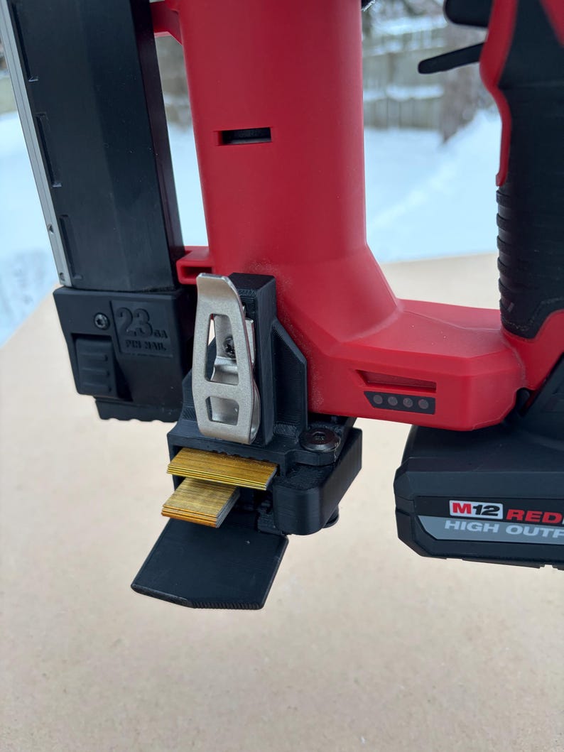 NAILSWAP Ersatz Nagelhalter für Milwaukee M12 23 Ga. Stift Nagler Bild 2