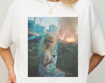 Funny Doll Meme T-Shirt, Women's Funny T-Shirt ,Tik Tok Trending Tee,Popular Tshirt Gen Z, Distressed Doll Face T-Shirt, Gift For Woman