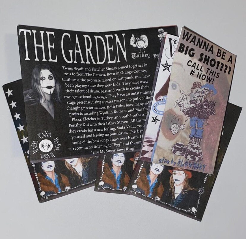 The Garden Mini Zine by Flowneet - Etsy