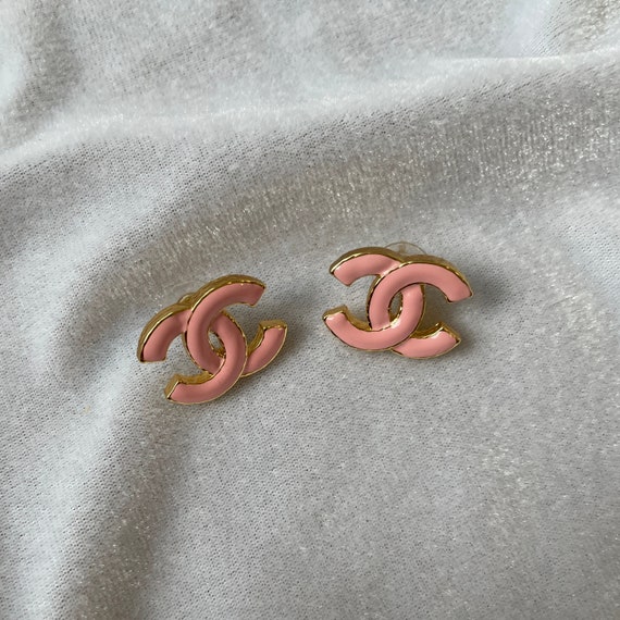 Vintage Chanel enamel pink earrings studs