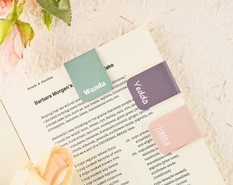 Marcapáginas magnético de cuero vegano grabado, regalo personalizado para lectores.