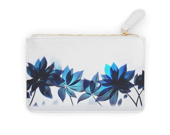 Wunderschöne Mini Clutch Bag mit blauen Glasblumen. Weltweiter Versand.