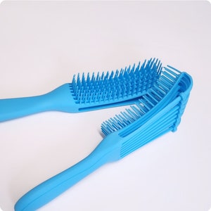 Curly detangling brush, BLUE hair brush with removable caliper, brush for wigs brush for wet hair, afro hair comb, salon detangling brush