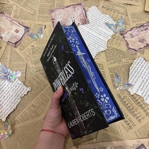 Powerless | Lauren Roberts | Custom | Stenciled Edges Sprayed Edges | Bookish Stickers and Bookmark included |