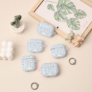 Cute Cat AirPods 4th Case,AirPods Pro 2 Case Cover With Keychain,Personalised Apple Airpods Pro Pro2 1st 2nd 3rd 4th Generation Case