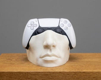 Play Controller Stand, Face  Controller Holder,Bust Gamepad Mount, Desk Organizer, Unique Gaming Gift (Digital Download)