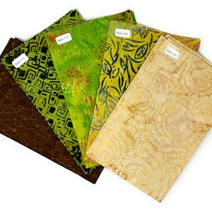 PattiPatch: BALI Batik Set BS-211 beige-gelb-grün-brauner Mix - 5 Fat-Quarter für Patchwork Quilt - Stoffpaket zum Nähen DIY - je FatQ.(5,-)