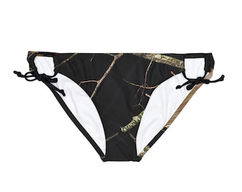 Mossy Oak Lifestyle Zwart Camo-bikinibroekje met strikband aan de zijkant