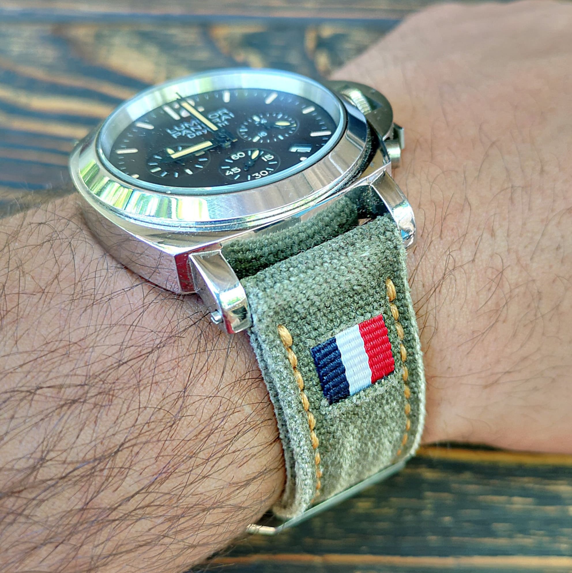 Paul smith apple watch hot sale