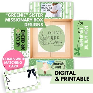 以下が含まれることがあります： 「Greenie Sister Missionary Box Designs」のテキストが入ったデジタル印刷可能なボックスデザイン。デザインには、お揃いのカード、緑と白のチェック柄、「We love our Greenie!」の文字が含まれています。