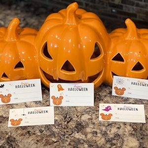 Fish Extender Halloween Tags - 10 Disney Cruise Designs for Spooky Fun & Unique Gifts - Perfect for Trick or Treating