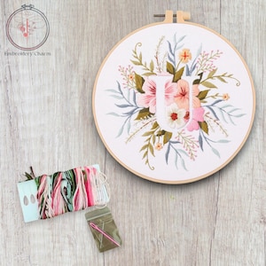 Kit de bordado con letra U floral moderno, punto de cruz vintage para principiantes, kit de bastidor de arte fácil, kit de manualidades para principiantes de bricolaje para adultos
