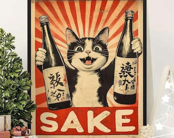 Könnte beinhalten: Gerahmtes Poster im Vintage-Stil mit einer schwarz-weißen Katze, die zwei Sake-Flaschen hält. Der Hintergrund hat rote Strahlen. Das Wort "SAKE" ist weiß auf einem roten Banner unten gedruckt. Retro-japanische Ästhetik.