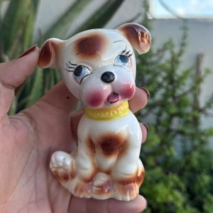 Kitsch Dog Single Shaker Figurine - 1960s Made in Japan Ceramic Big Eye Dog Figurine