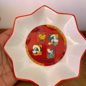 Vintage 1990s Christmas Disneyland Ceramic Dish Made in Japan - Disneycore - Cluttercore