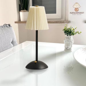 Cordless Schwarz und Creme Tischlampe, moderne Wohnzimmer Schreibtischlampe, Nachttisch Bar Licht für Paar Abendessen, Raumdekor Nachtlicht