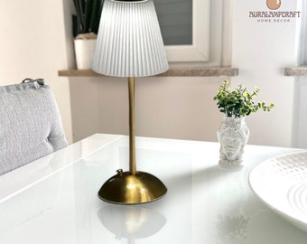 Cordless White Table Lamp, Modern Living Room Desk Lamp, Nightstand Bar Light For Couple Dinner, Room Decor Night Light