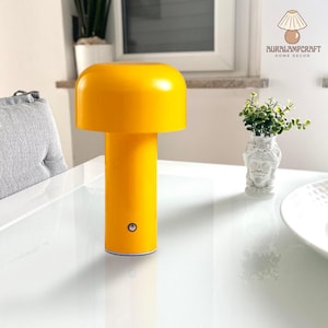 Schnurlose gelbe Schreibtischlampe, moderne Wohnzimmer Tischlampe, Nachttisch Bar Licht für Paar Abendessen, Raumdekor Nachtlicht