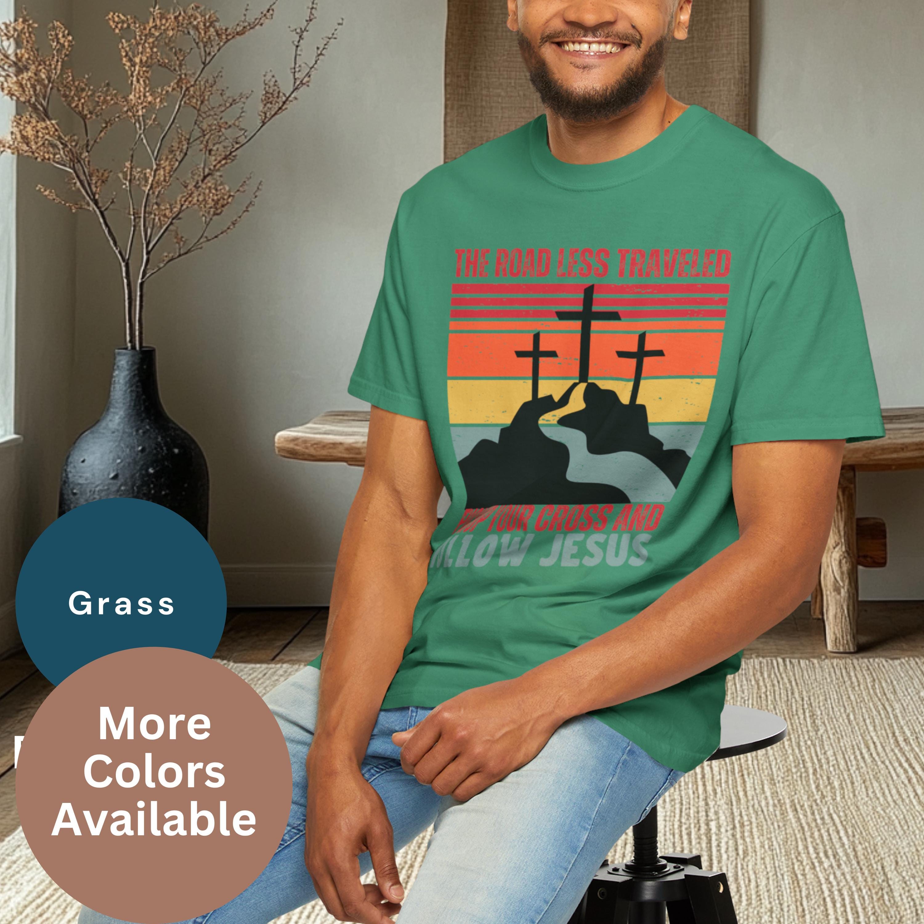 The Road Less Traveled」Tシャツ、イースターギフト、ダメージ加工