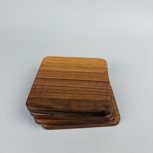 Untersetzer aus amerikanischem Nussbaum