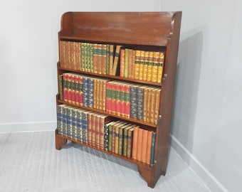 Georgian Mahogany Waterfall Open Bookcase