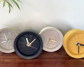 RELOJ DE MESA de hormigón | pequeño reloj | Ronda de reloj | Reloj de escritorio | 4 colores