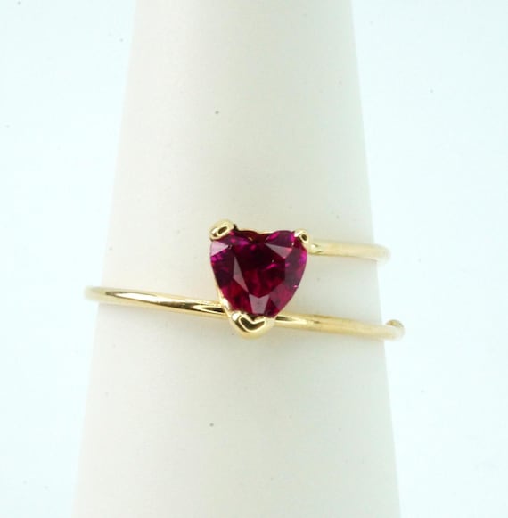 Adjustable 14kt Gold Ring, Ruby (synthetic), Hear… - image 2