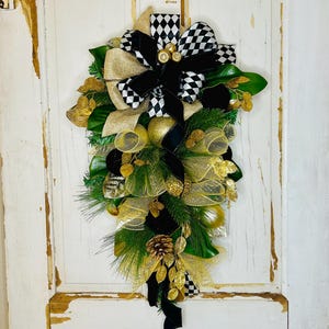 Glam Gold and Black Swag, Glitter Holiday Wreath, Glam Christmas Swag, Glamorous Front Door Decor, Elegant Christmas Wreath, Christmas Gift