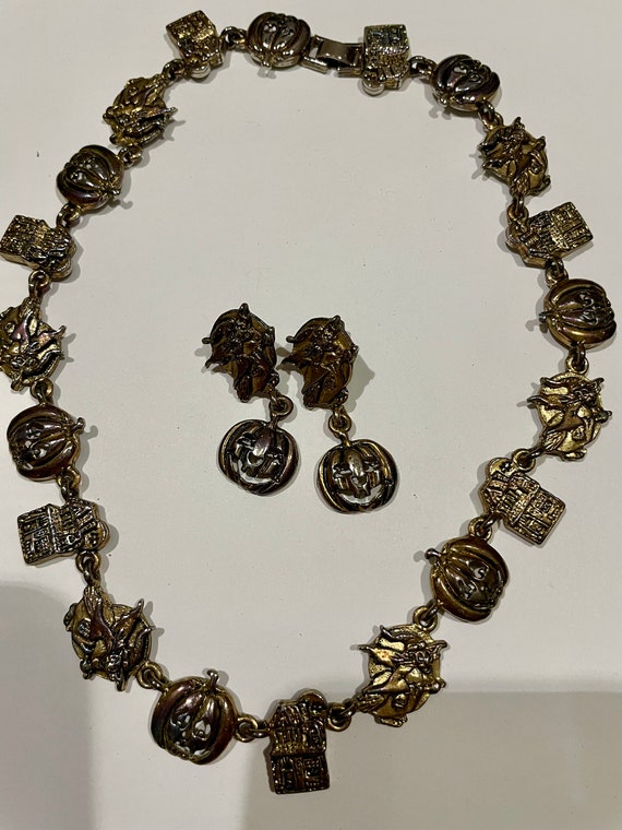 Halloween Vintage Necklace & Earring Set