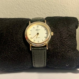 Vintage Ingersoll Ladies Watch. New Battery!! Working!! Quartz.