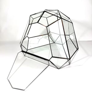 Handmade geometric glass terrarium with door, Modern florarium home decor, Angular planter for succulent, Decorative mossarium with lid