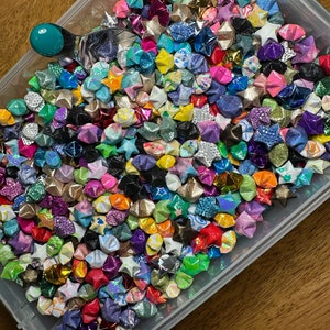 Boules en origami Lucky Special étoiles - pliées à la main