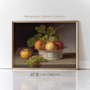 Boerderijkeukenprint| Perziken, druiven en appels Gerestaureerd stillevenkunstwerk | Sfeervolle muurkunst | Afdrukbare muurkunst fruitassortiment