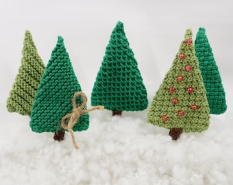 Knitting Pattern - Christmas Tree Decoration - 5 patterns - Decoration, Keychains and Garland | PDF in English