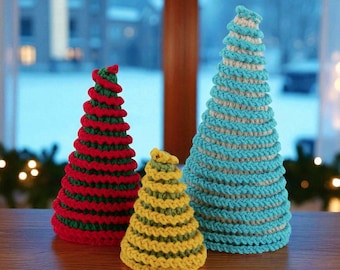 Crochet Christmas Tree Pattern: Nesting Holiday Decor (PDF Pattern, Video Tutorial, 3 Sizes)