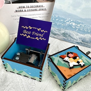 Birthday Gift Custom carved hand cranked wooden music box personalized cartoon Napoleon music box for Kid Anniversary gift for boy